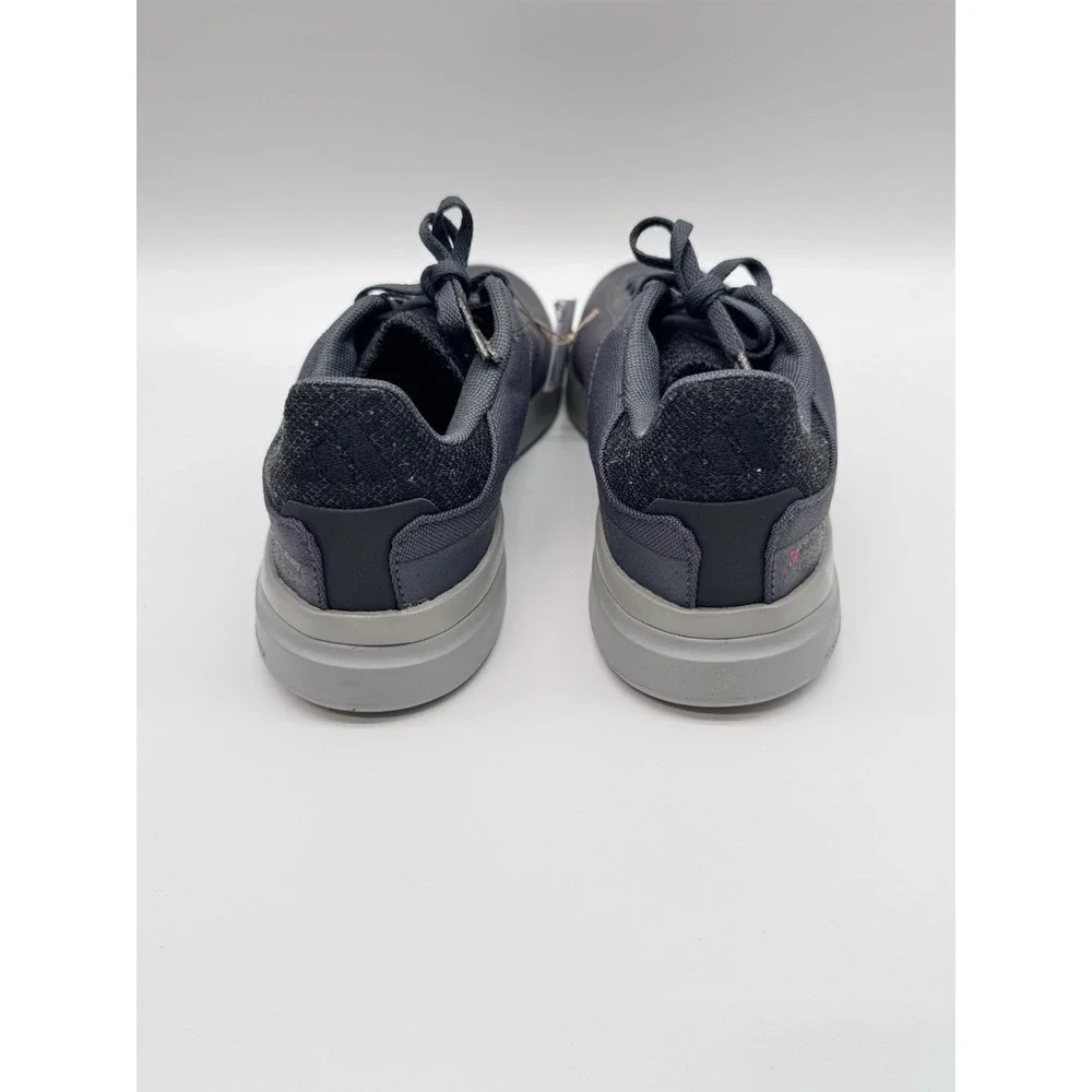 adidas sleuth dlx